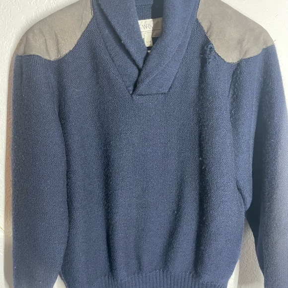 ✨WRK (work rest karma) V-neck wool sweater pullover - Medium - Picture 9 of 9